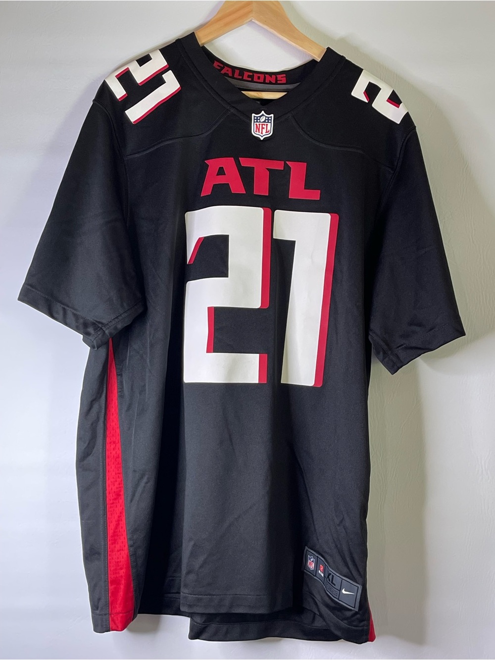 🏈 NFL Atlanta Falcons #21 Black Jersey – Red & White Accents 🏈